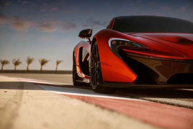 McLaren P1