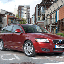 Volvo V50