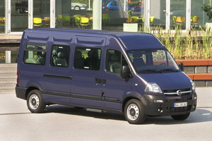 Opel Movano Combi 2.8T L2H2 2.5CDTI 120cv