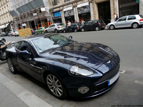 Aston Martin Vanquish