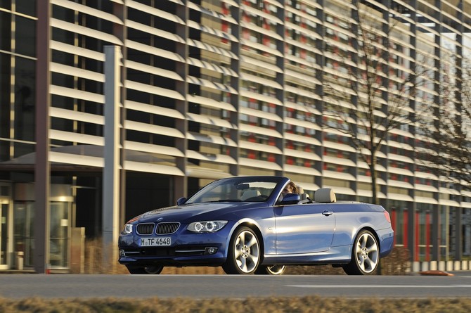 BMW 330i Cabrio SE