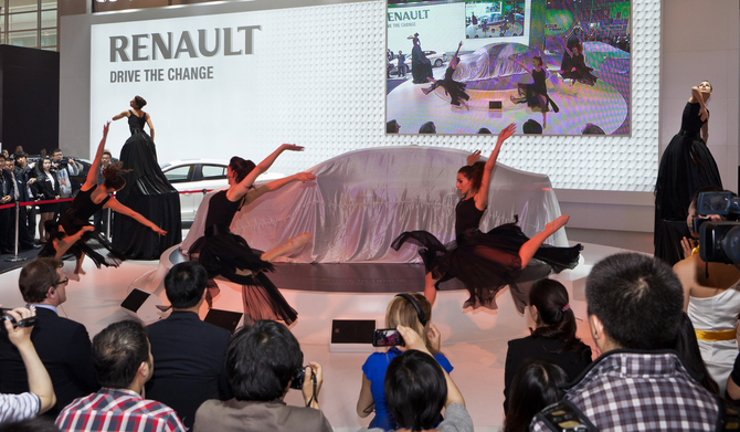 Renault had Chinese dancers on hand as the car was unveiled