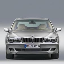 BMW 730i