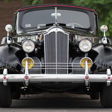 Packard 120 Convertible Sedan