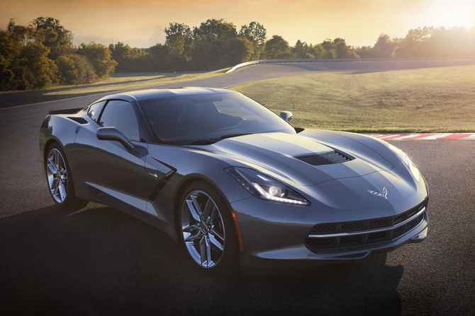 Corvette regressa acompanhado do nome Stingray