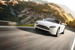 Aston Martin V8 Vantage Roadster Sportshift