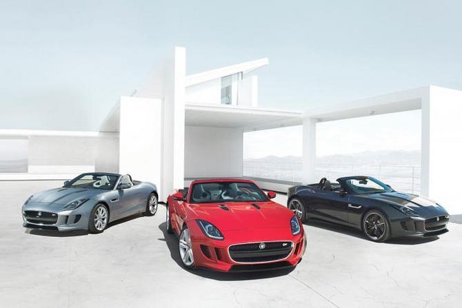 Imagens oficiais do F-Type são divulgadas na Internet