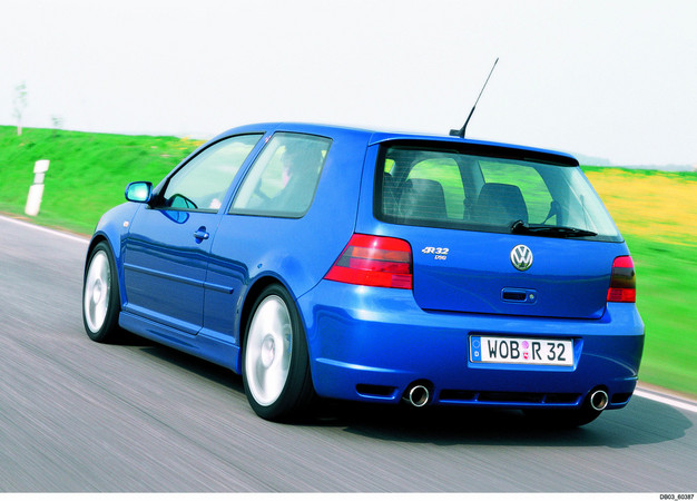 Volkswagen Golf R32