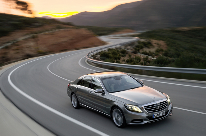 Mercedes-Benz S-Class 6