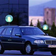 Mercedes-Benz C 180 Station Wagon AT