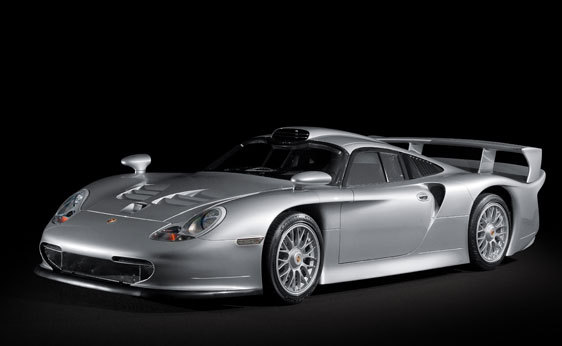 The GT1 was stamped as a version of the 996-chassis 911 but shares few parts