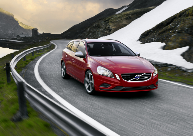 Volvo V60 T6 R-Design Geartronic