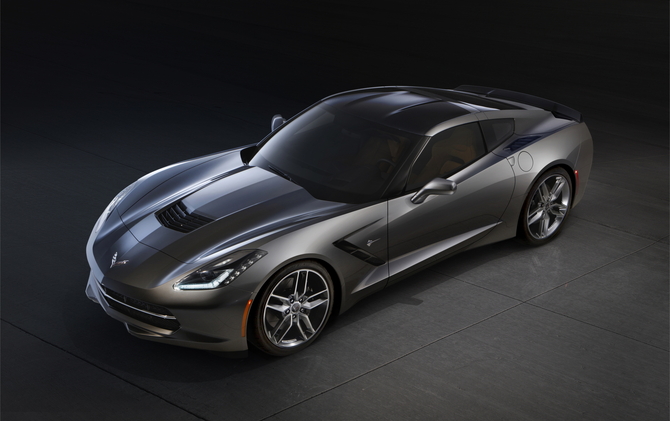 O novo Corvette será lançado no mercado no terceiro trimestre de 2013 O novo Corvette será lançado no mercado no terceiro trimestre de 2013