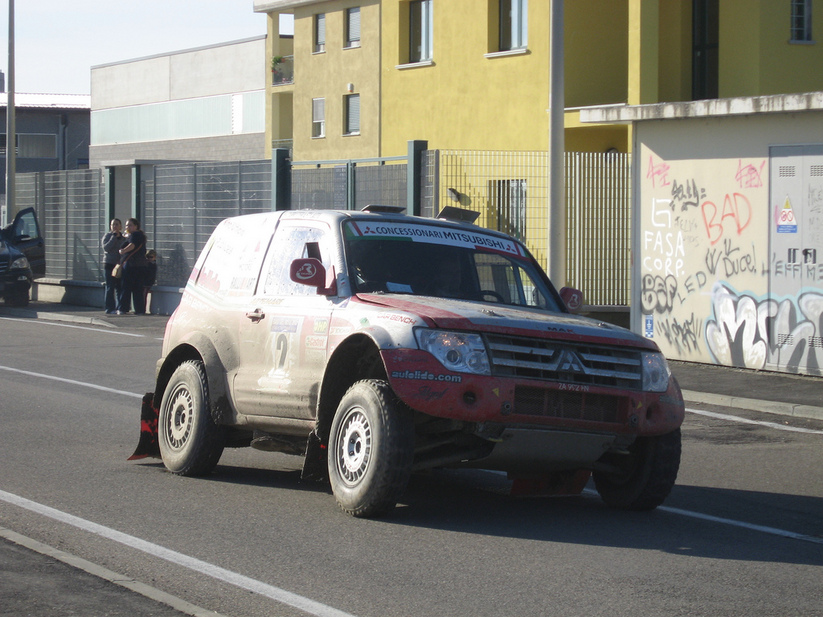 Mitsubishi Pajero VR-I