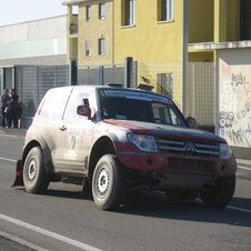 Mitsubishi Pajero ZR