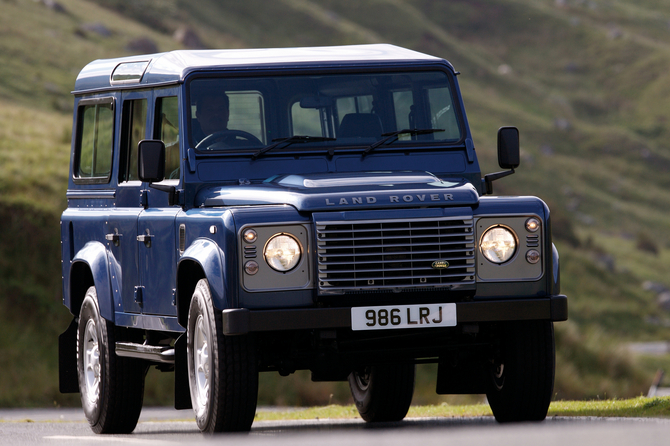 Land Rover Defender