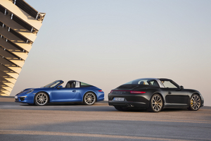 O 911 Targa vai ser vendido nas versões Targa 4 e Targa 4S