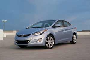 Hyundai Elantra GLS AT