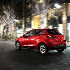 Neuer Mazda2 ist Auto des Jahres in Japan