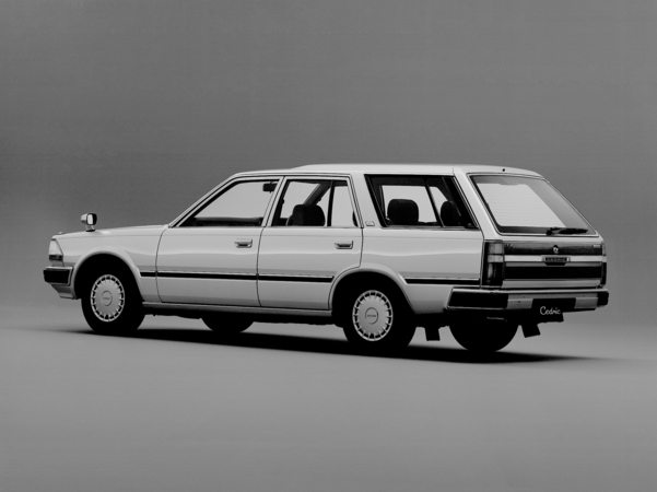 Nissan Cedric Wagon V20E GL