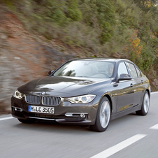 BMW 335i Modern AT