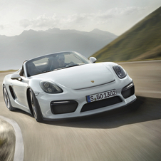 The new top model of the Boxster range maintains the distinctive character of its predecessor