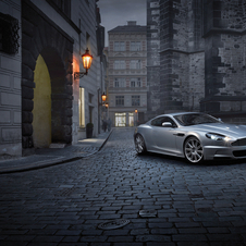 Aston Martin DBS Coupe V12 (Auto)