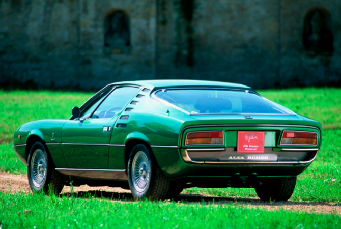 Alfa Romeo Montreal