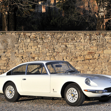 Ferrari 365 GT 2+2