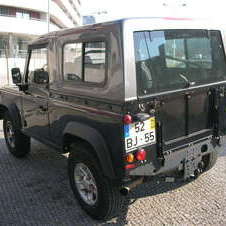 Land Rover 110 Defender Hard Top S