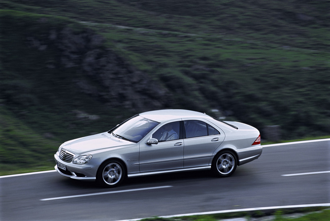 Mercedes-Benz S 55 AMG