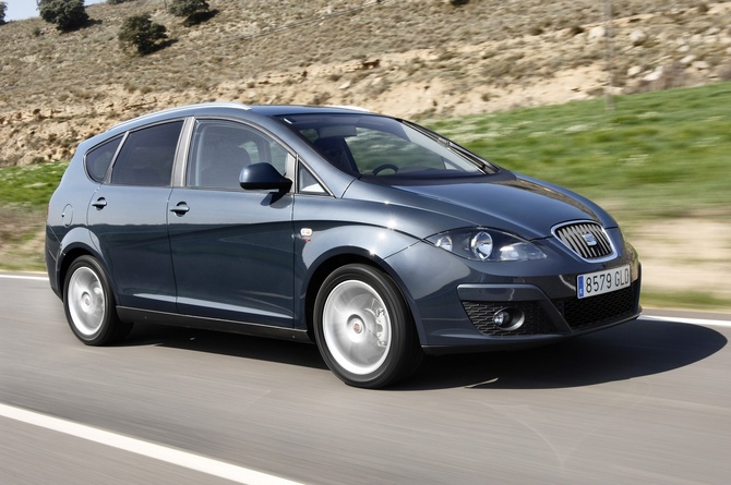 Seat Altea XL 2.0 TDI 140cv Style (09)