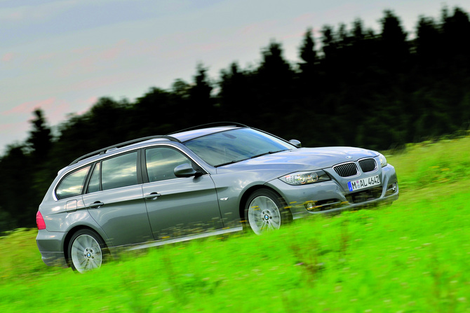 BMW 325i Touring Edition Exclusive