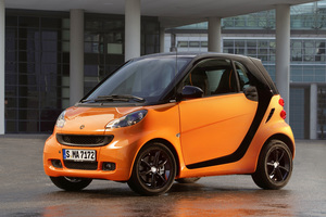 smart fortwo nightorange coupé 0.8 cdi