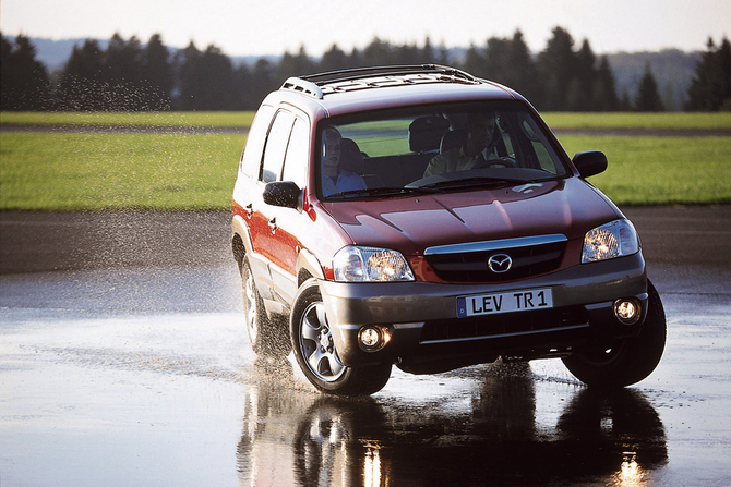 Mazda Tribute Gen.1