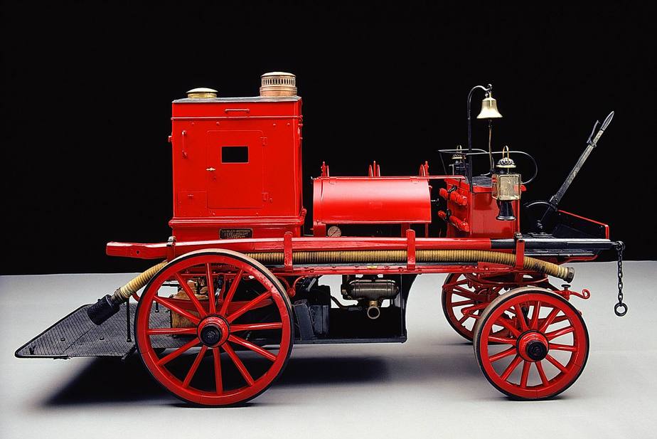 Daimler Fire pump