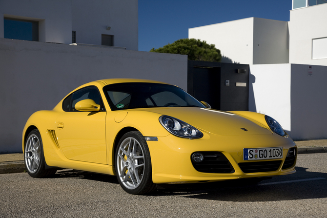 Porsche Cayman Coupe S (LSD)