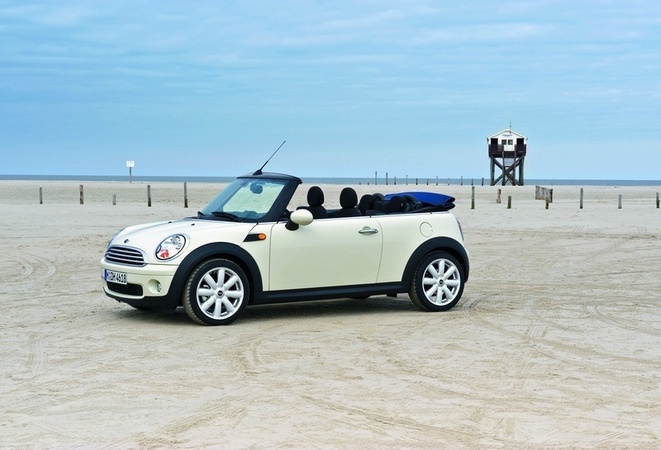 MINI (BMW) Cooper Cabrio