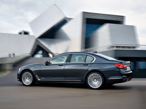 BMW 750i xDrive