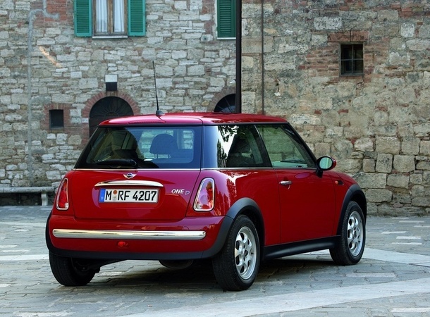 MINI (BMW) One D