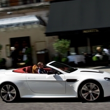 Roadster torna-se na versão mais potente do V12 Vantage