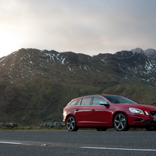 Volvo V60 2.0 T5 R-Design Premium