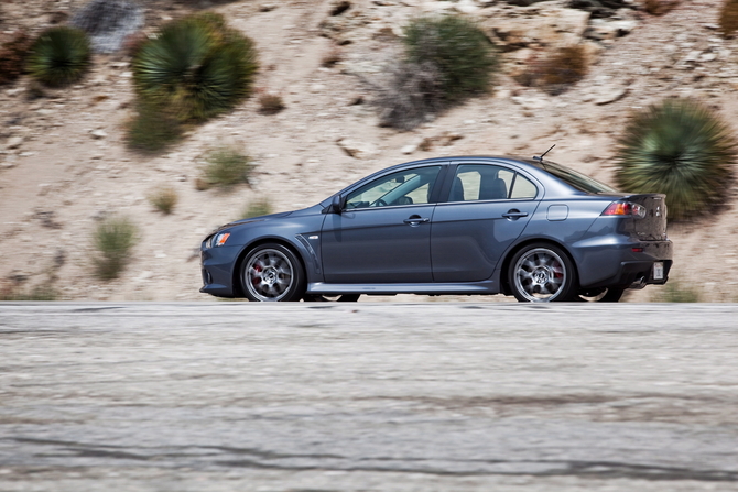 Mitsubishi Lancer Evolution MR Touring