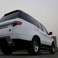 Tata Safari Turned into Land Rover Evoque