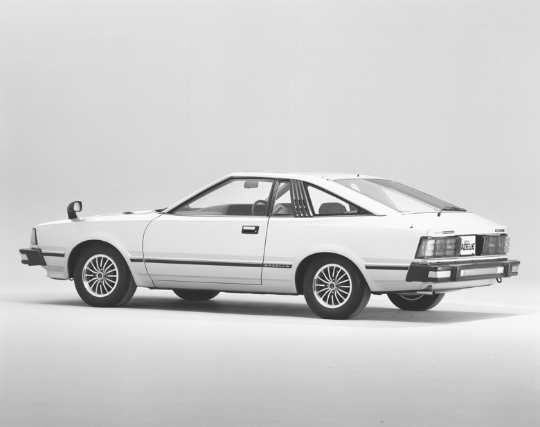 Nissan Gazelle Hardtop 2000XE-II