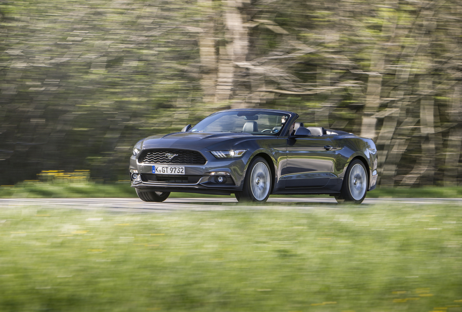 Ford Mustang Convertible