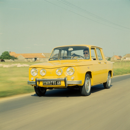 Renault 8S