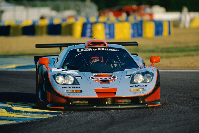 Le châssis de McLaren F1 GTR F1/01R qui a remporté dès ses débuts une victoire aux 24 heures du Mans en 1995