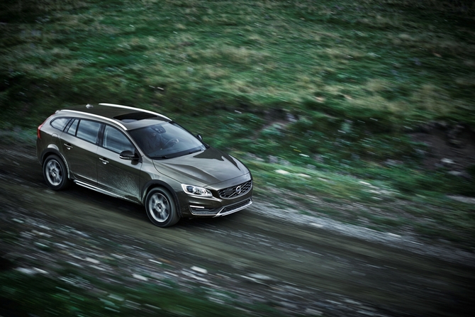 Volvo V60 Cross Country D3 Summum