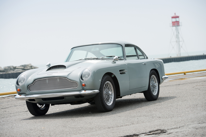 Aston Martin DB4 GT